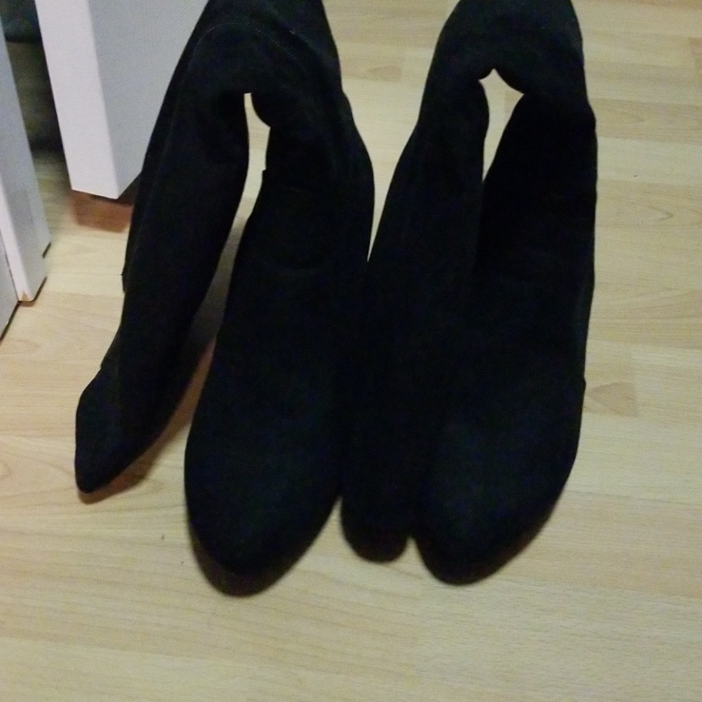 Mid Calf Boots